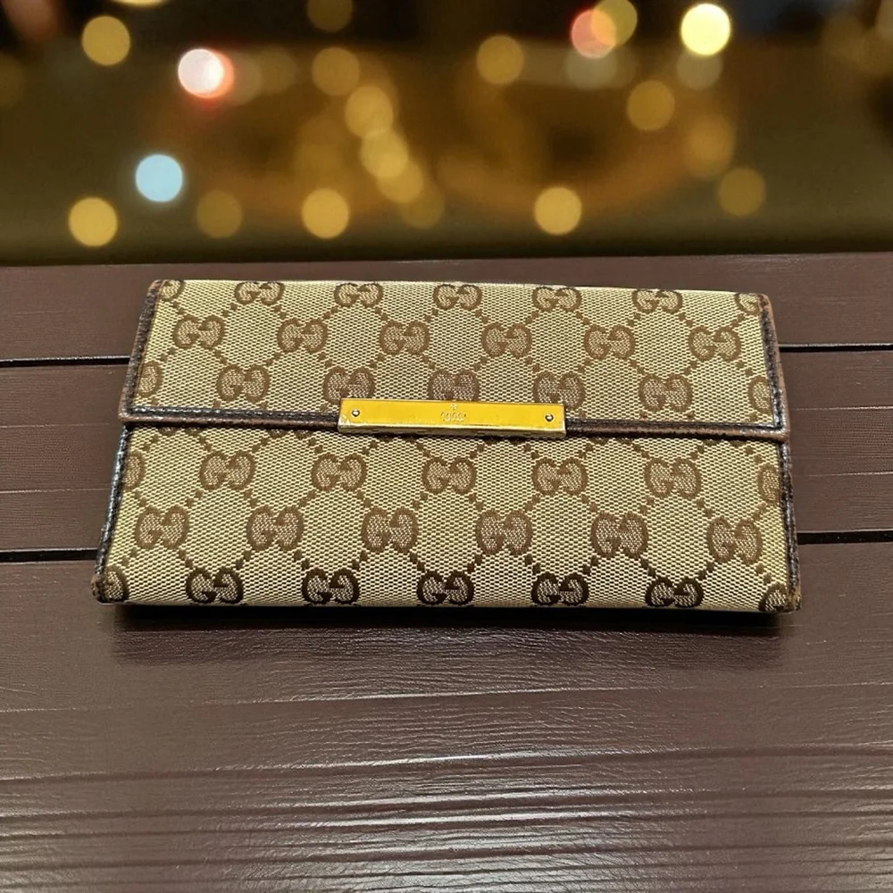 Gucci GG Beige & Brown Monogram Canvas & Leather Long Snap Wallet - Picture 1 of 16